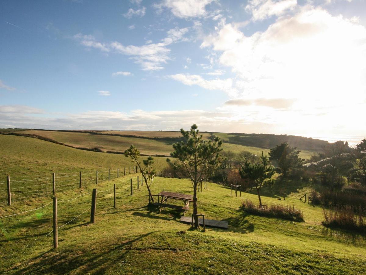 The Granary Malborough Villa Exterior photo